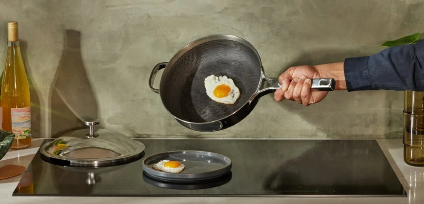 Always Pan vs Always Pan Pro Difference: Not a Colour Change